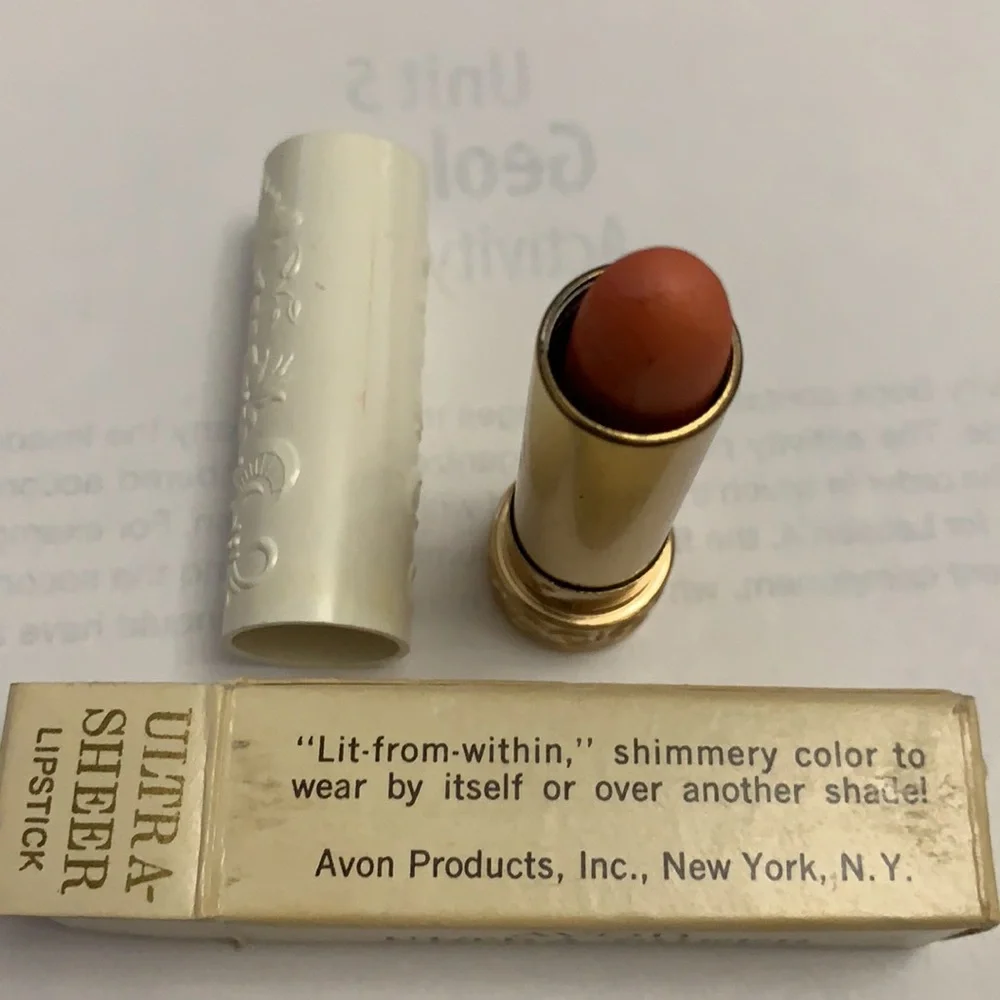 NEW RARE AVON ULTRA SHEER ROSE FULL SIZE NEW VINTAGE IN BOX